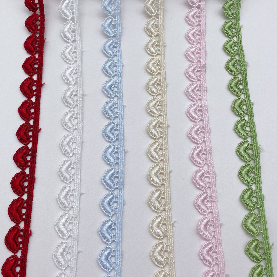 Lace Ribbon Trim - 4Yards Bestickt Multicolor Einseitige Liebe Spitze