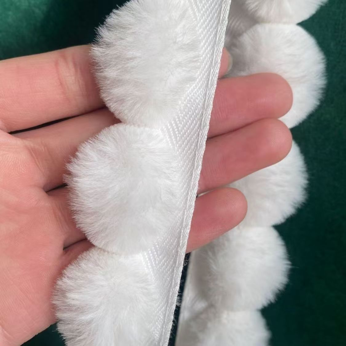 3cm Kunstfell-Pompon-Borte mit – Fringe Ribbon Sewing Bewertung und Preis